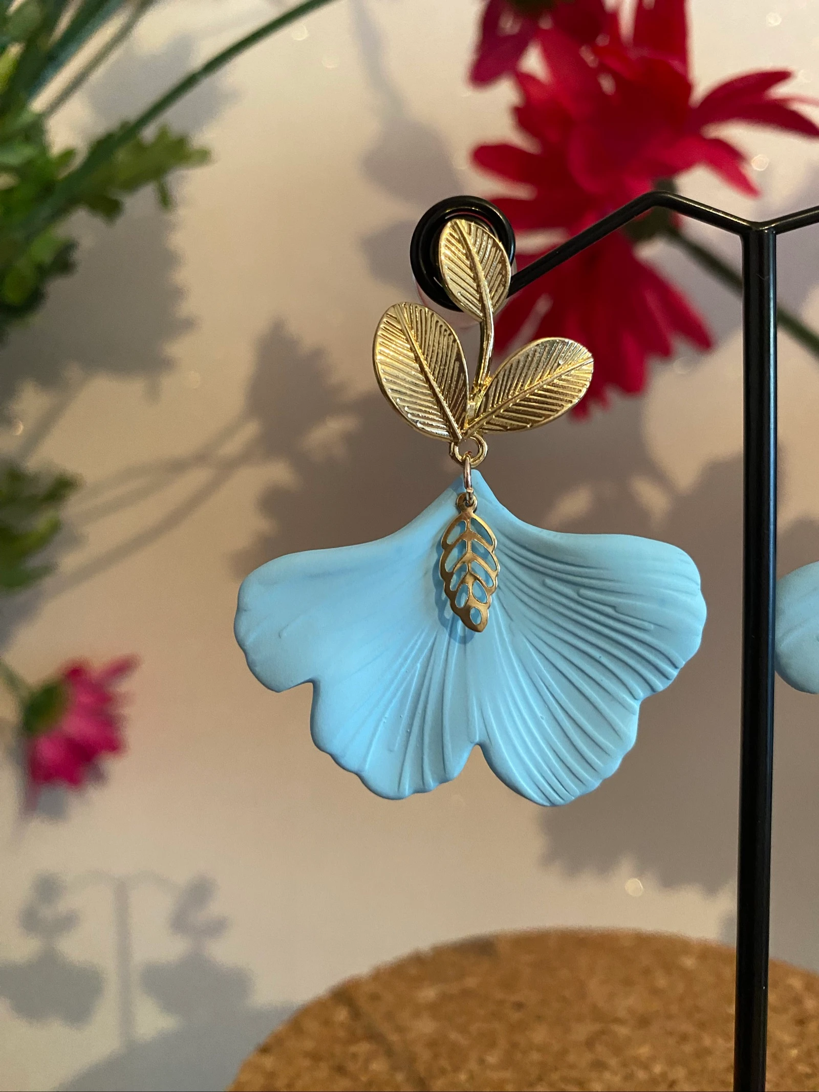 Pendientes hoja de ginkgo azul cielo – photo 2
